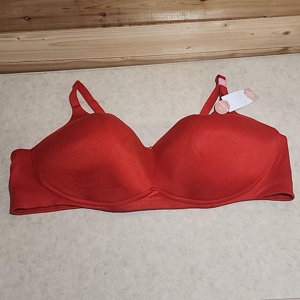 Cacique lightly lined bra size 50DD NWT